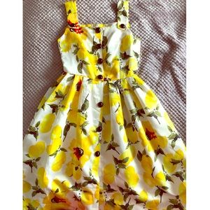 Super cute lemon dress